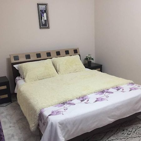 Appartamento Apartament Chişinău Esterno foto