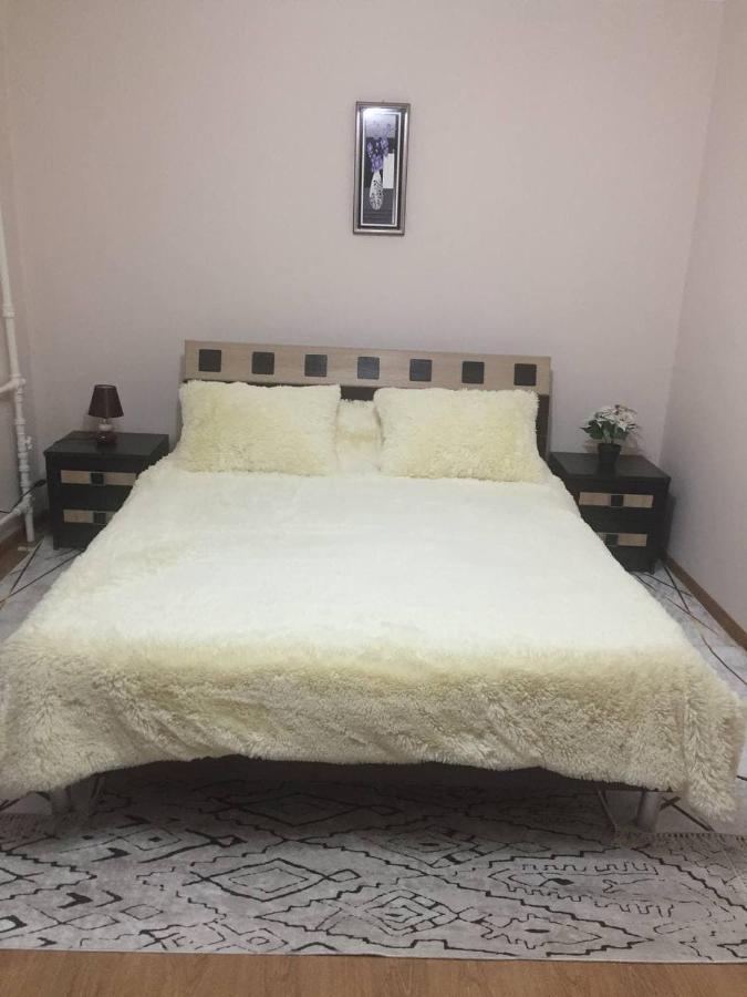 Appartamento Apartament Chişinău Esterno foto