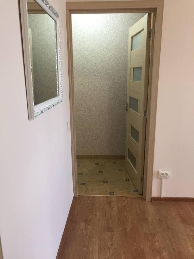 Appartamento Apartament Chişinău Esterno foto